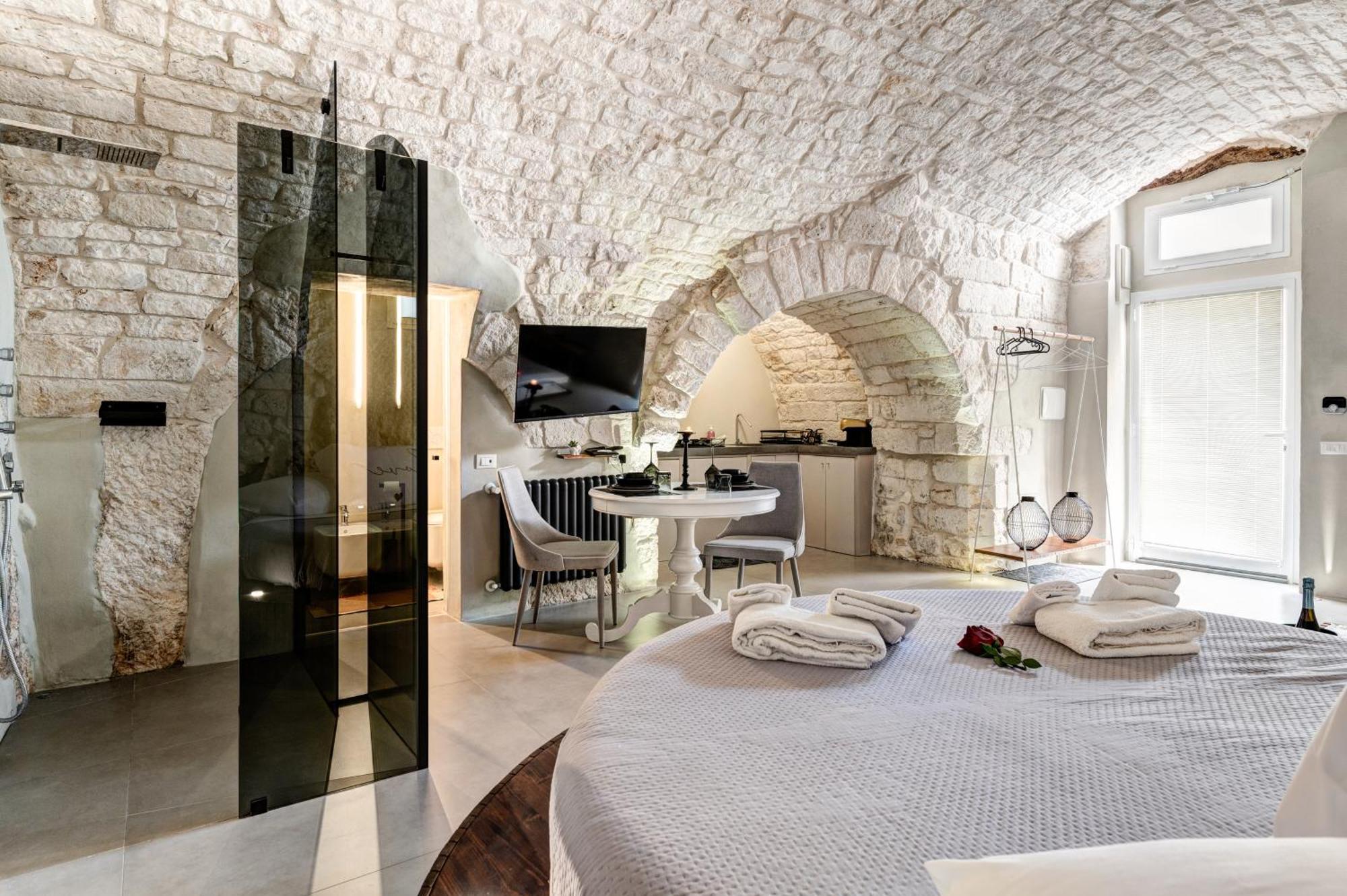 Malolu Luxurysuite Остуни Экстерьер фото