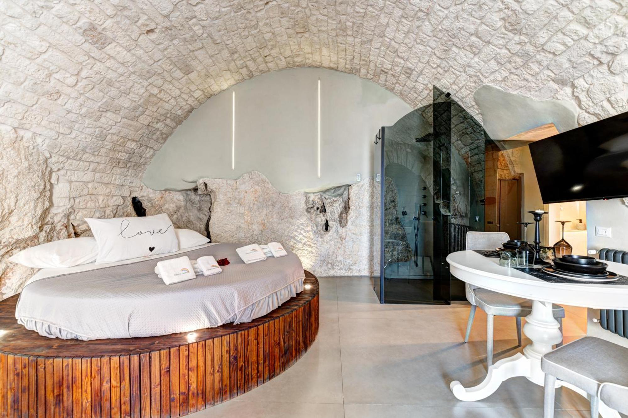 Malolu Luxurysuite Остуни Экстерьер фото